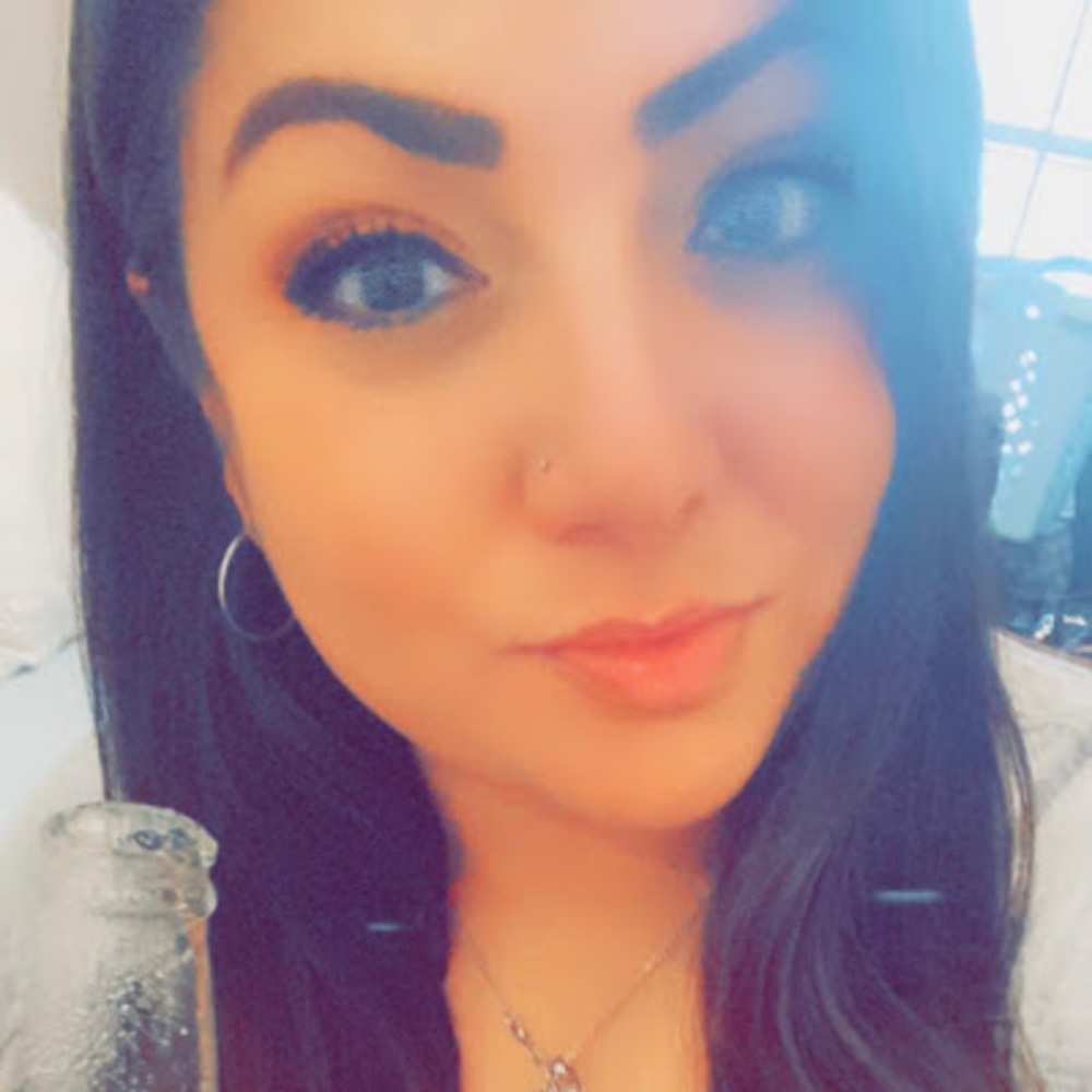 Meet your Posher, Stephanie